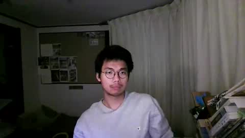 Snapshot of hirvirdish chatting on April 2026 12:43:01 PM Taick online show from April 2026 12:43:01 PM