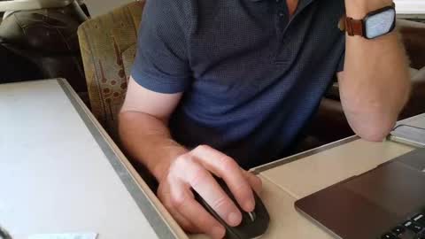 Nick online show from November 2025 10:59:02 PM