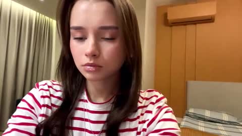 Sofia online show from November 2025 10:48:02 AM