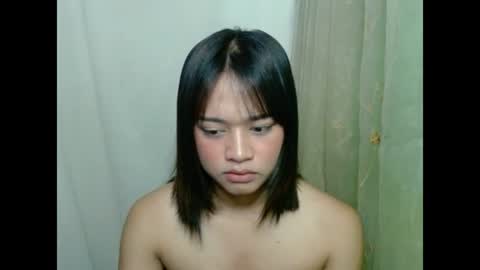 Snapshot of hoelyhanabi chatting on June 2026 09:37:02 PM KIESH online show from June 2026 09:37:02 PM