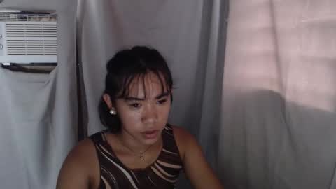 Karrie3 online show from November 2025 04:45:02 AM