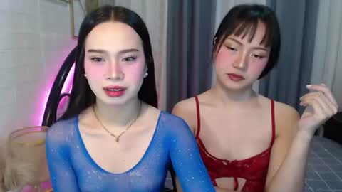 hoelymolly online show from June 2026 07:07:02 PM