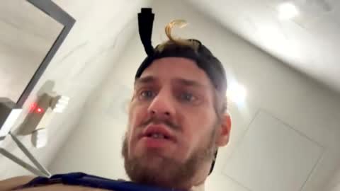 hoffman0189 online show from March 2026 04:52:01 AM