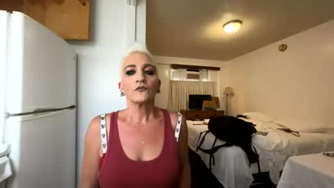 holestofill808 online show from July 2026 08:22:02 PM