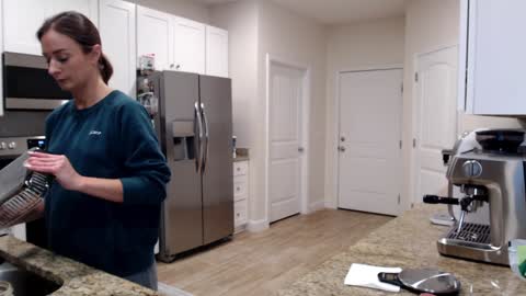 Holi Hurricane online show from January 2026 04:04:01 AM