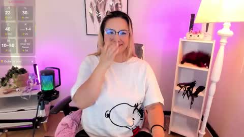 Hollie online show from March 2026 12:16:01 PM