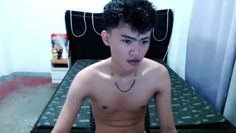 Snapshot of holly_fucker22 chatting on February 2026 11:07:01 AM JAY online show from February 2026 11:07:01 AM