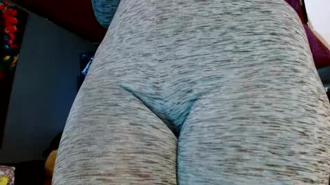 Snapshot of holly_thomsonx69 chatting on January 2025 08:35:02 PM holly_thomsonx69 online show from January 2025 08:35:02 PM