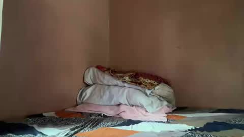 holly_wyn online show from July 2026 01:59:02 AM