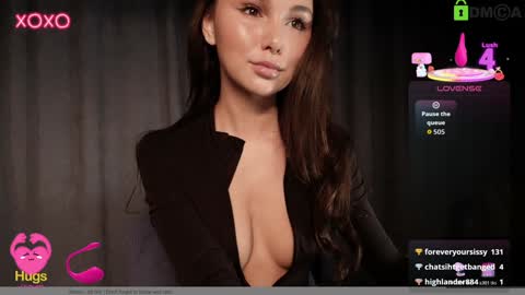 hollyextra online show from November 2025 09:24:02 PM