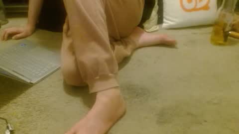 Holly Hawkes online show from February 2026 09:08:02 AM