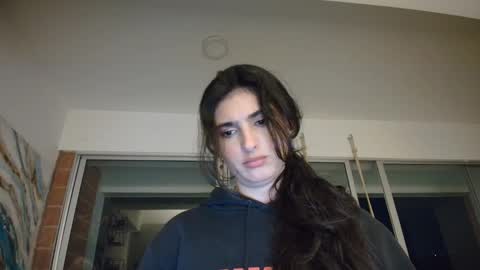 hollyshit_ online show from January 2026 01:21:02 AM