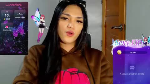 Snapshot of hollywoodbitch chatting on February 2025 09:06:02 AM Isabella Marie online show from February 2025 09:06:02 AM