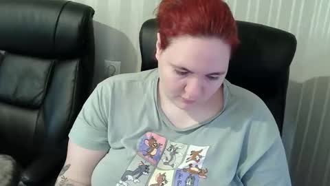 HollyXEva online show from January 2026 01:38:02 PM