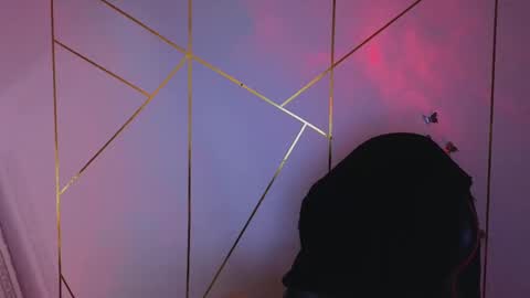 holly online show from November 2025 10:37:01 PM