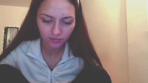 Juli online show from April 2026 04:31:01 AM