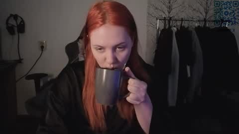 Kviki online show from April 2026 02:42:01 AM