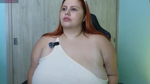 Snapshot of holybeauty_ chatting on May 2026 01:10:02 AM Jam online show from May 2026 01:10:02 AM
