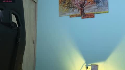 Snapshot of holybeauty_ chatting on May 2026 12:28:02 AM Jam online show from May 2026 12:28:02 AM