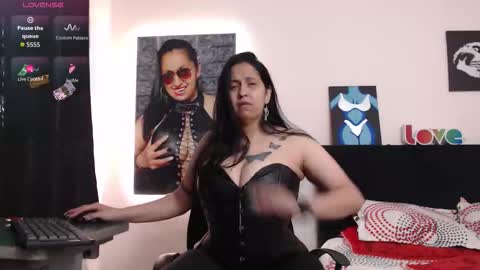 Milena online show from October 2025 10:59:02 PM