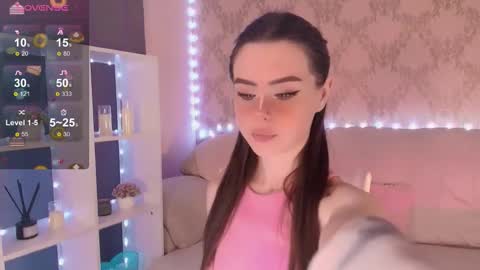 Mia online show from February 2026 03:40:01 AM