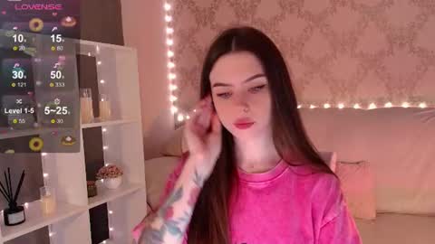 Snapshot of holymiax chatting on June 2026 01:41:02 AM Mia online show from June 2026 01:41:02 AM