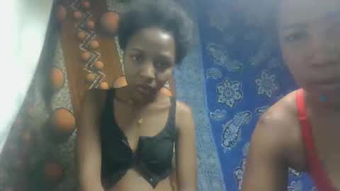 Snapshot of honey00069 chatting on April 2026 12:43:01 PM honey00069 online show from April 2026 12:43:01 PM