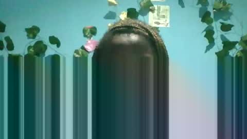 Queen online show from September 2025 08:13:01 PM