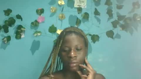 Queen online show from October 2025 11:05:01 PM