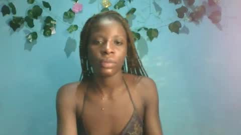 Queen online show from November 2025 11:18:01 PM