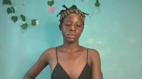 Queen online show from April 2026 03:27:01 PM