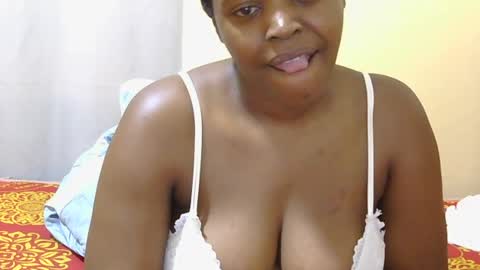 Snapshot of honey_caddy chatting on June 2026 06:23:02 AM honey_caddy online show from June 2026 06:23:02 AM