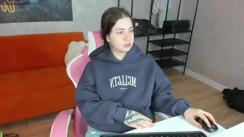 Honey online show from April 2026 03:50:01 AM