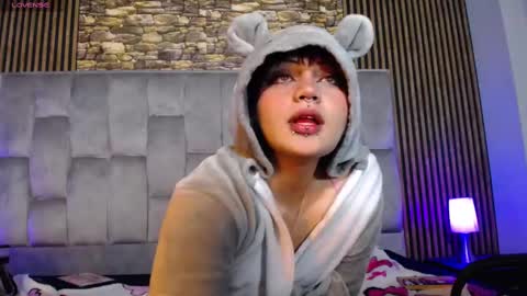 Snapshot of honey_dark chatting on December 2024 07:27:01 AM Honney online show from December 2024 07:27:01 AM