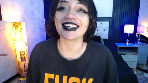 Snapshot of honey_dark chatting on December 2024 02:38:02 AM Honney online show from December 2024 02:38:02 AM