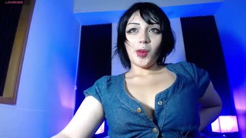 Snapshot of honey_dark chatting on January 2025 02:46:02 AM Honney online show from January 2025 02:46:02 AM