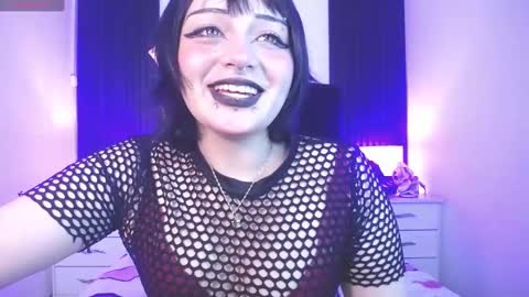 Snapshot of honey_dark chatting on February 2025 02:46:01 AM Honney online show from February 2025 02:46:01 AM