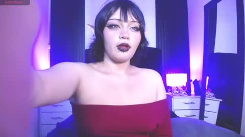 Snapshot of honey_dark chatting on February 2025 03:31:02 AM Honney online show from February 2025 03:31:02 AM