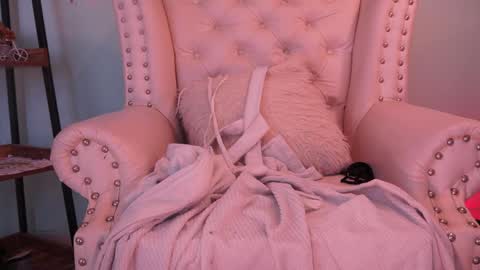 HONEY online show from April 2026 12:14:02 AM