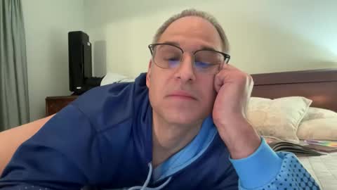 honey_man14 online show from December 2025 07:44:01 PM