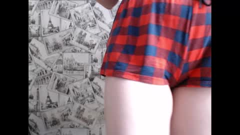 Lina online show from February 2025 08:31:02 AM