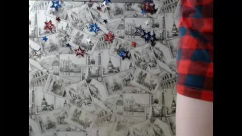 Lina online show from November 2025 09:30:02 PM