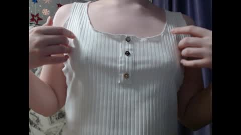 Lina online show from December 2025 11:36:02 AM