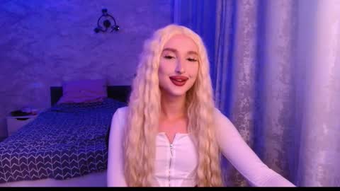 Snapshot of honey_sunset chatting on September 2025 06:10:01 PM honey_sunset online show from September 2025 06:10:01 PM