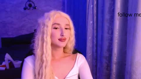 Snapshot of honey_sunset chatting on November 2025 09:59:01 PM honey_sunset online show from November 2025 09:59:01 PM