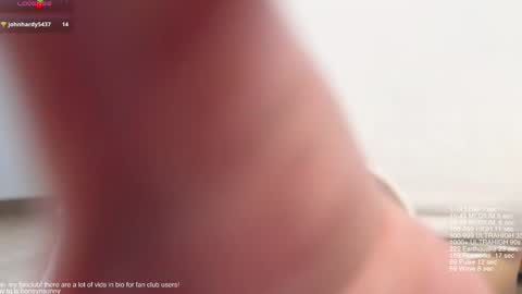 Snapshot of honey_sunshine chatting on October 2025 10:15:01 AM Jenyanew vid how I squirt in forest in bio online show from October 2025 10:15:01 AM