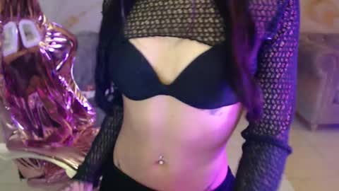 HONEY  online show from December 2025 04:08:01 AM