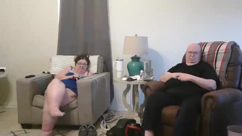 Honey online show from February 2025 10:42:02 PM