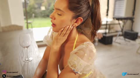 Snapshot of honeyco57 chatting on January 2025 07:18:01 PM Jessie online show from January 2025 07:18:01 PM