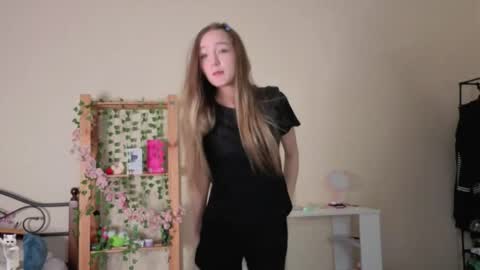 Masha online show from April 2026 02:32:02 PM